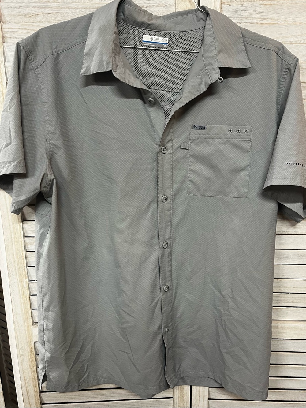 Columbia PFG Omni-Shade Button Up Fishing Shirt Mens Large Vented Short Sleeve
